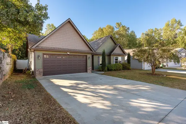 5 Caulfield Court, Fountain Inn, SC 29644