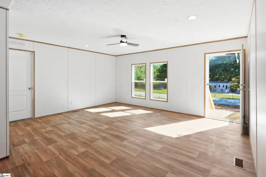 10 Lakeside Drive, Greenville, SC 29617 - #2