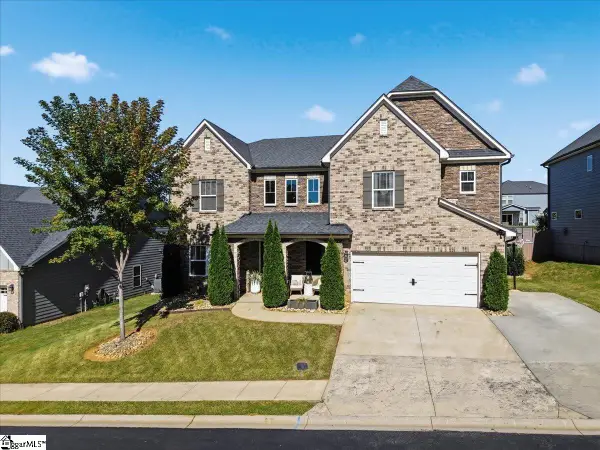 814 Cranwell Court, Greer, SC 29651