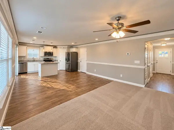 851 John Weaver Trace, Inman, SC 29349