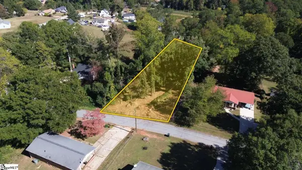 107 Patton Drive, Greenville, SC 29605-1649