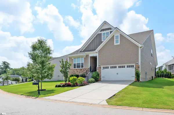 231 Double Crest Drive, Taylors, SC 29687