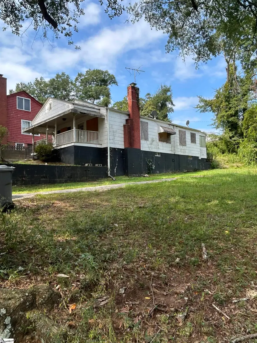 132 Oxford Road, Spartanburg, SC 29301-2108 - #2