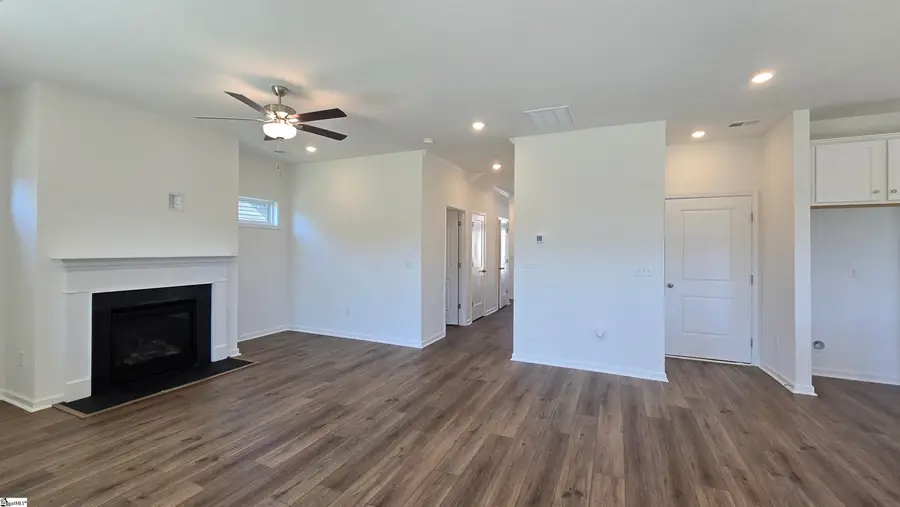 9 Halsey Street, Central, SC 29630 - #3