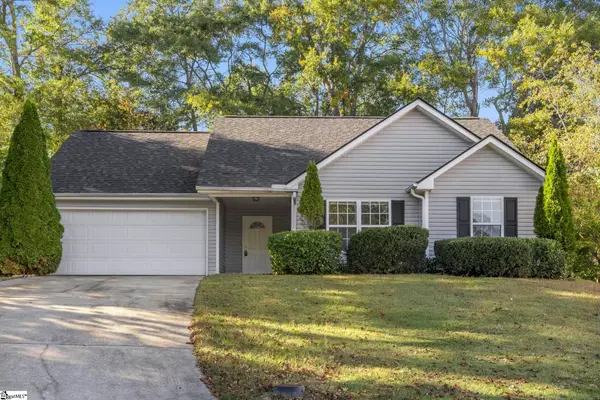 304 Rivereen Way, Simpsonville, SC 29680