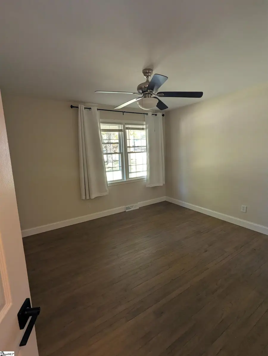 10 Ravensworth Road, Taylors, SC 29687 - #3