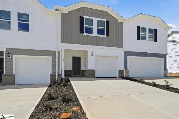 437 Blissful Court, Taylors, SC 29687