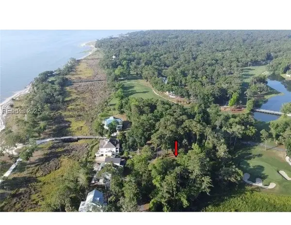 19 Outer Banks Way, Daufuskie Island, SC 29915