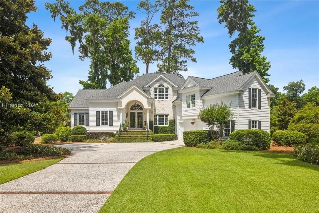 71 Lexington Dr, Bluffton, SC 29910 - Image #1