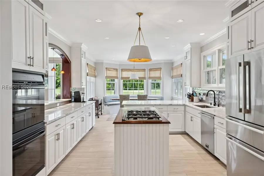 71 Lexington Dr, Bluffton, SC 29910 - Image #2