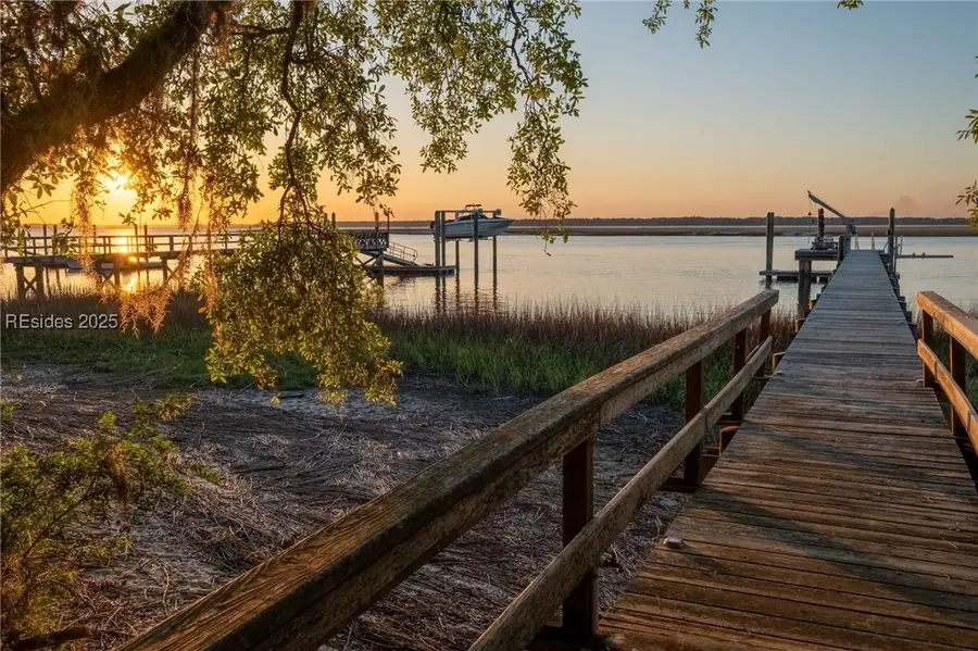 21 N Calibogue Cay Road, Hilton Head Island, SC 29928 - Image #2