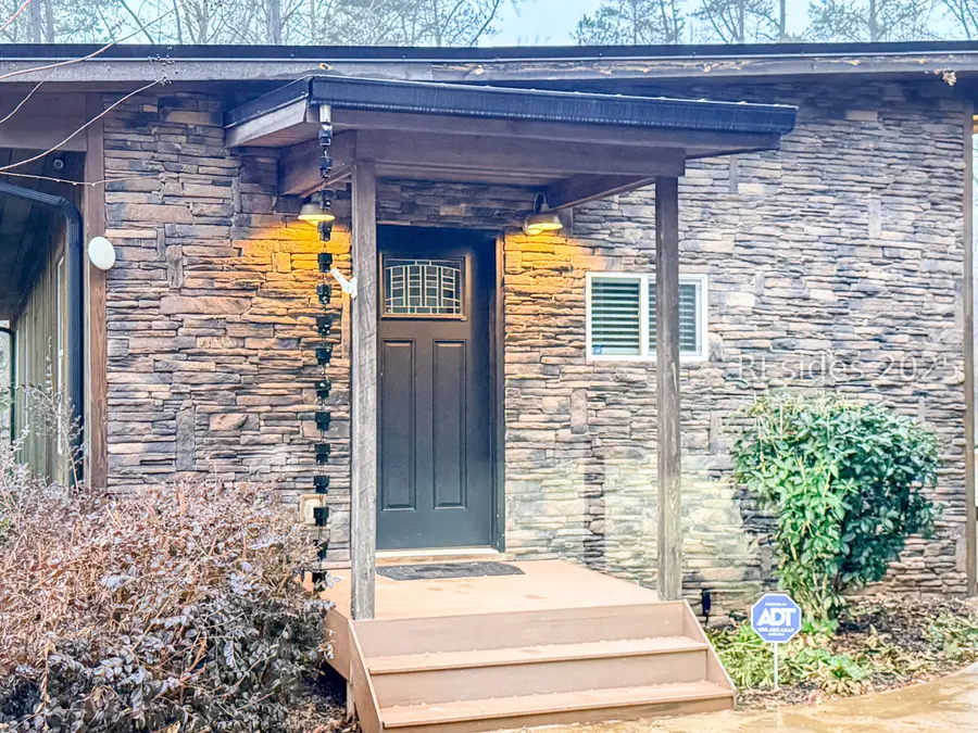 676 N Port Bass Drive, Fair Play, SC 29643 - Image #2