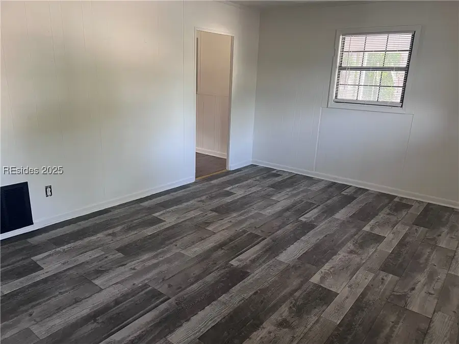 582 Parkwood Terrace, Allendale, SC 29810 - Image #3