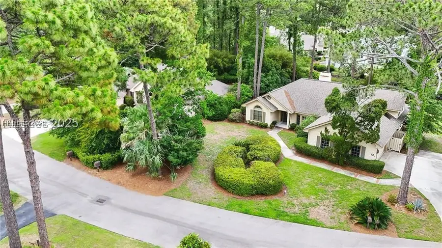 5 Honey Locust Circle, Hilton Head Island, SC 29926 - Image #2