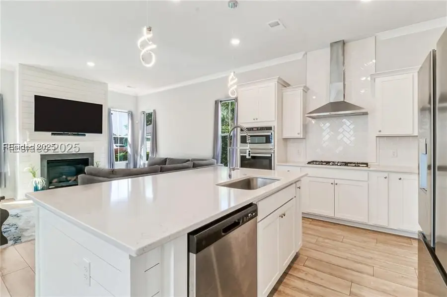 64 Hawthorn Lane, Hardeeville, SC 29927 - Image #2