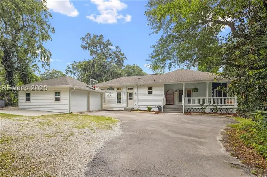 15 Palmetto Beach Drive, Bluffton, SC 29910 - Image #2