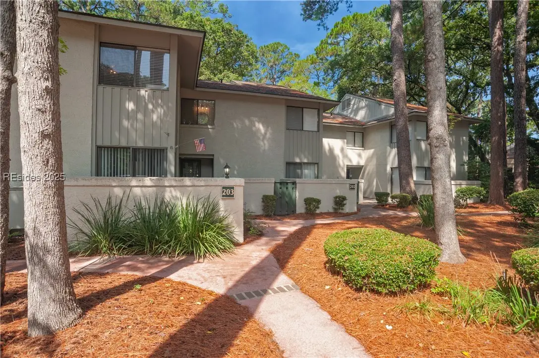 90 Gloucester Road #203, Hilton Head Island, SC 29928 - Image #1