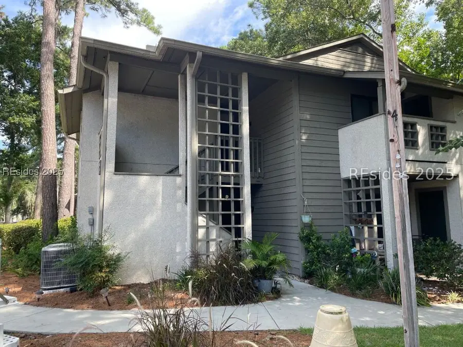30 Mathews Drive #215, Hilton Head Island, SC 29926 - Image #2