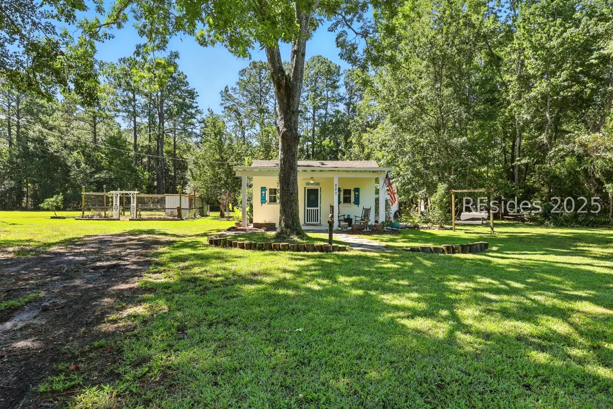207 Goethe Hill Road, Beaufort, SC 29906 - Image #1