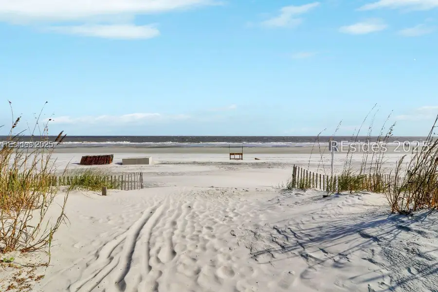 40 Folly Field Road #339, Hilton Head Island, SC 29928 - Image #2