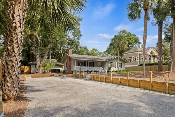 10 Myrtle Lane, Hilton Head Island, SC 29928