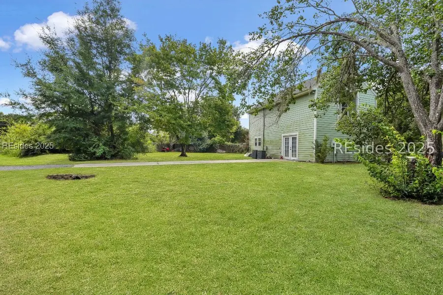 715 Sunset Circle, Beaufort, SC 29906 - Image #2