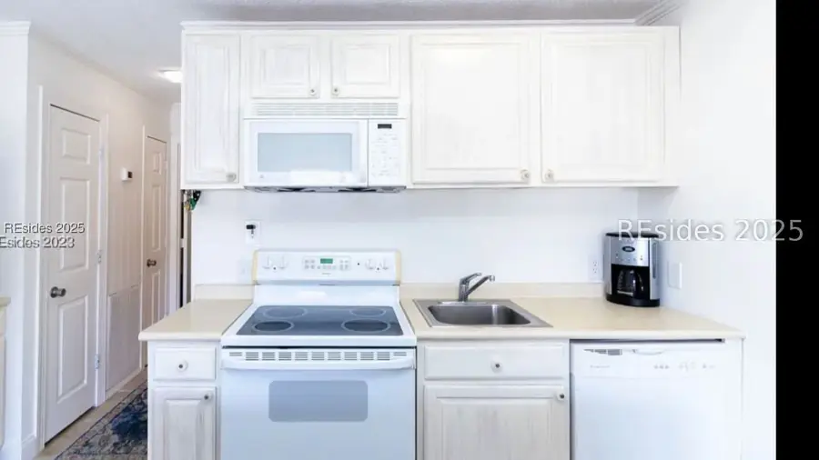 40 Folly Field Road #B109, Hilton Head Island, SC 29928 - Image #3