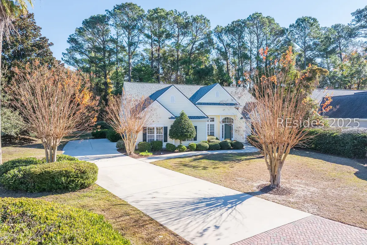 7 Crescent Circle, Bluffton, SC 29910 - Image #1