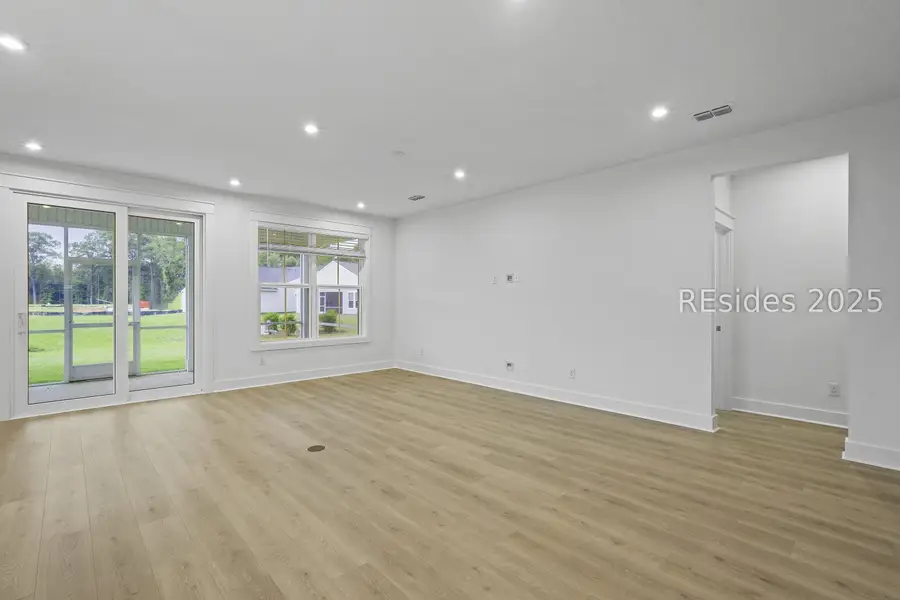 171 Carolina Oaks Avenue, Bluffton, SC 29909 - Image #2