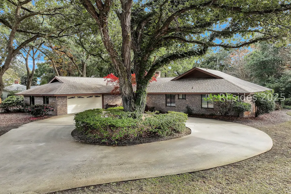 124 Coggins Point Road, Hilton Head Island, SC 29928 - Image #1