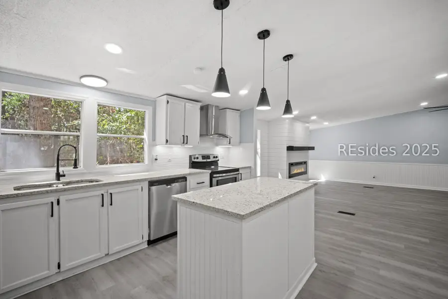 8 Jenkins Port Road, Saint Helena Island, SC 29920 - Image #3