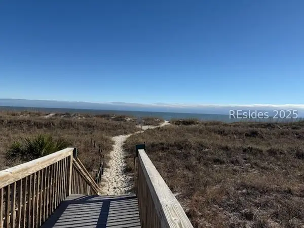 40 Folly Field Road #244, Hilton Head Island, SC 29928