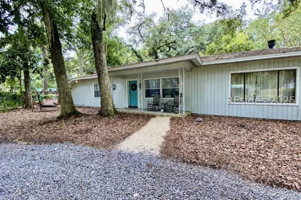 10 Myrtle Island Road, Bluffton, SC 29910