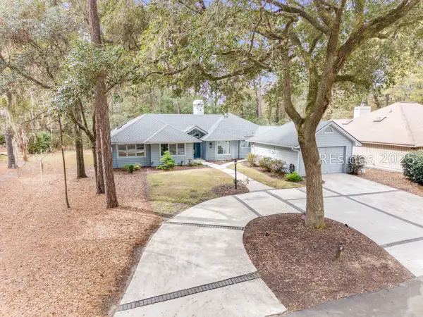 8 Edgewood Court, Hilton Head Island, SC 29926