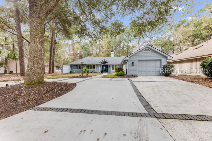 8 Edgewood Court, Hilton Head Island, SC 29926 - Image #2