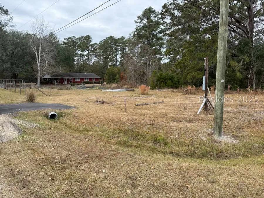 202 Sally Street, Hampton, SC 29924 - Image #2