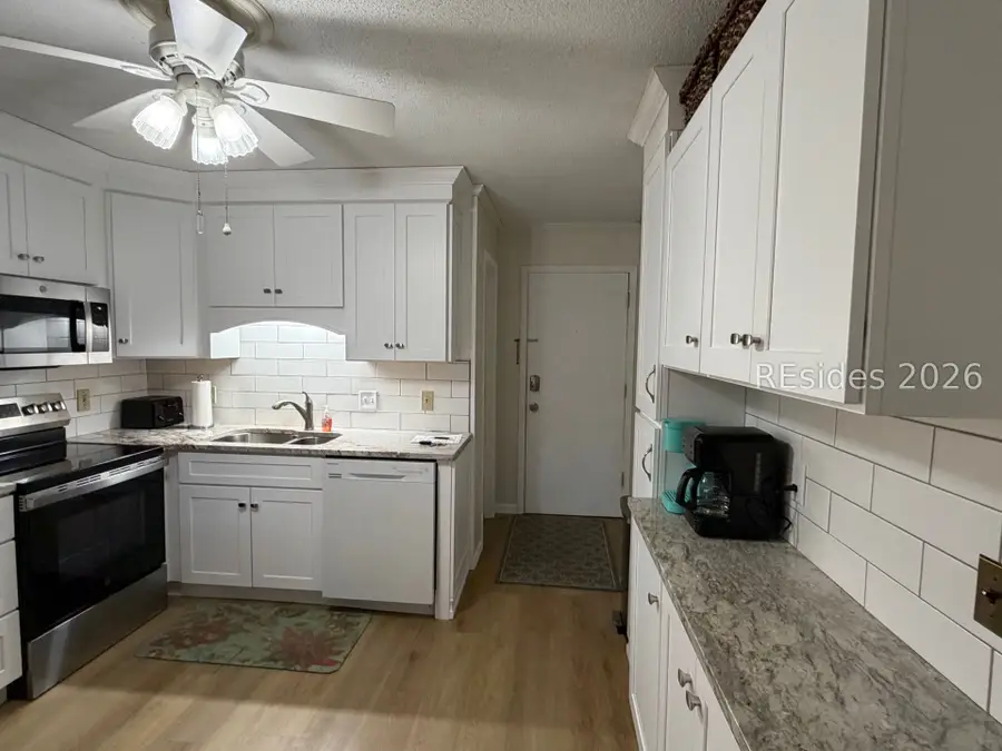 40 Folly Field Road #APT C4, Hilton Head Island, SC 29928 - Image #3