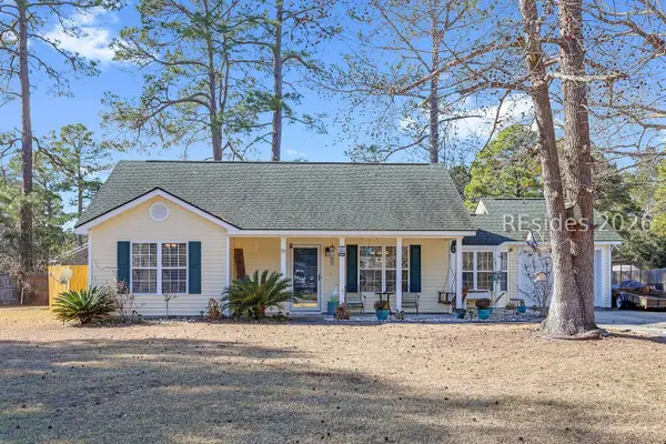 27 Pelican Circle, Beaufort, SC 29906