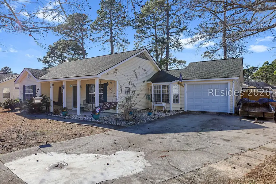 27 Pelican Circle, Beaufort, SC 29906 - Image #2