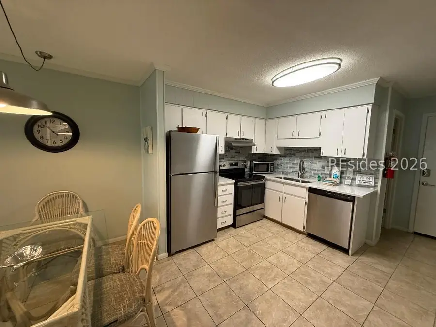 40 Folly Field Road #B19, Hilton Head Island, SC 29928 - Image #3