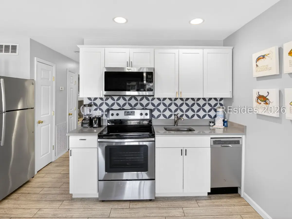 40 Folly Field Road #B215, Hilton Head Island, SC 29928 - #1