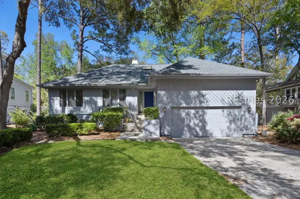 11 Coquina Road, Hilton Head Island, SC 29928