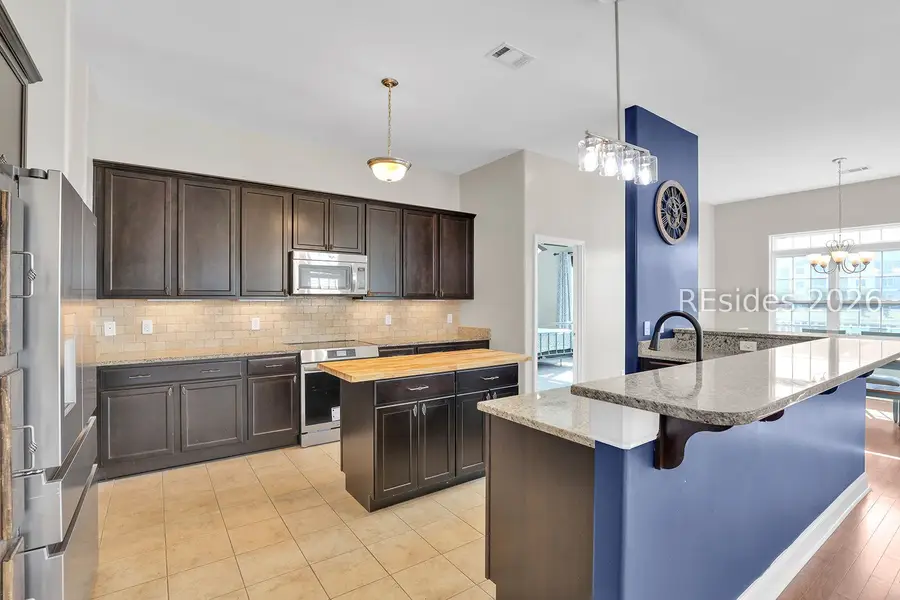 72 White Crescent Circle, Ridgeland, SC 29936 - #3