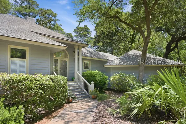 28 Forest Drive, Hilton Head Island, SC 29928