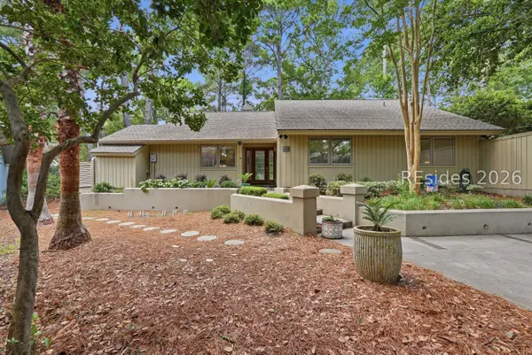 8 Pine Court, Hilton Head Island, SC 29928
