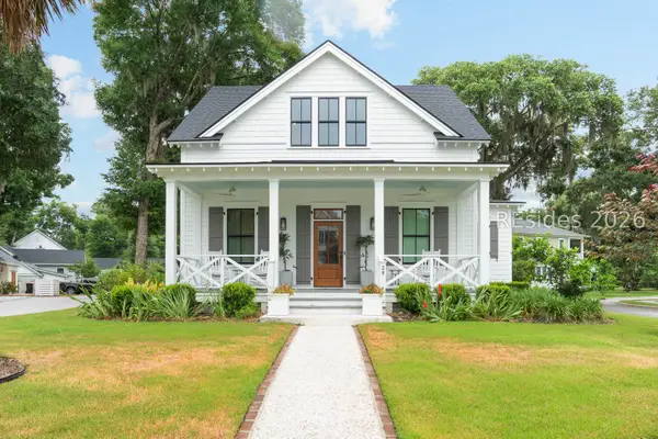 29 Veridian Park W, Ladys Island, SC 29907
