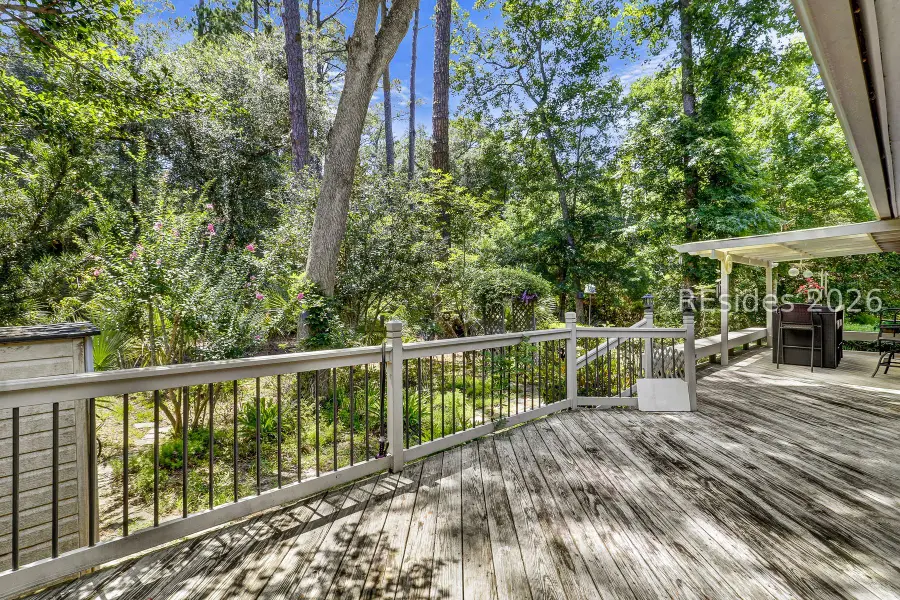 33 Oak Court, Hilton Head Island, SC 29928 - #3