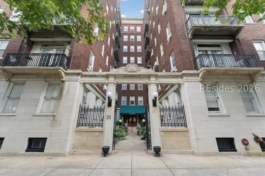 24 E Liberty Street #73, Savannah, GA 31401 - #3