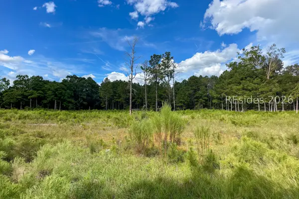 200 Edgewood Drive, St Matthews, SC 29135