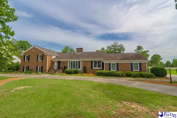 482 Country Club Dr., Johnsonville, SC 29555